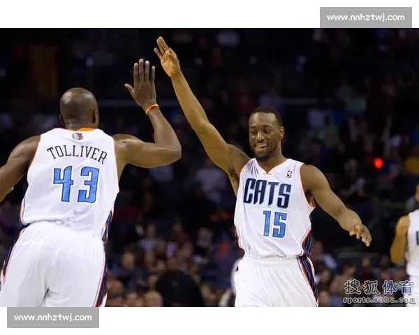 步行者对阵山猫的赛场博弈解析与关键球员前景展望全面分析战术走向